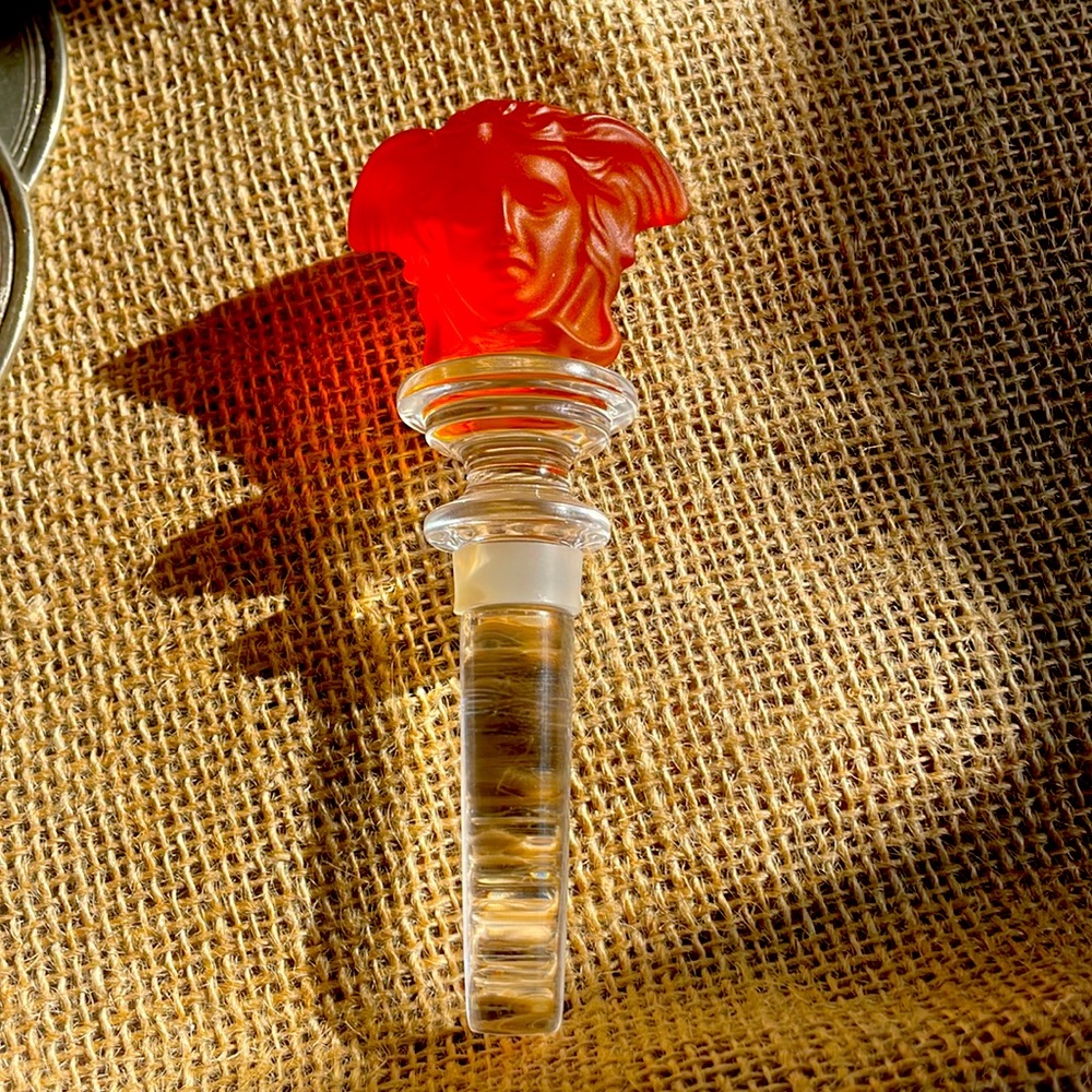 Medussa Bottle/wine stopper.  In new condition